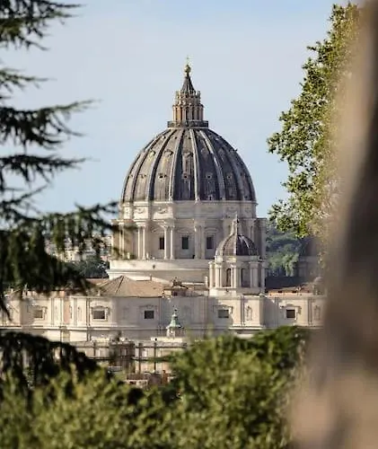 Vatican Vista
